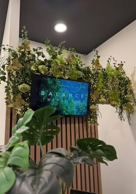 Balance Twent One Entrance